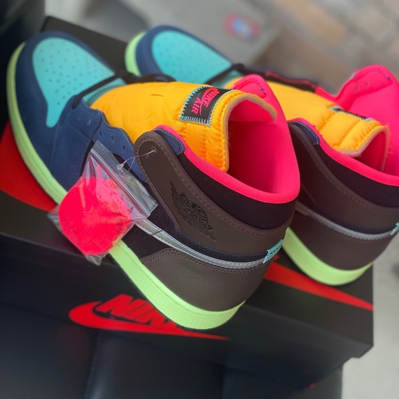 Air Jordan 1 Retro High Tokyo Bio Hack Size 10.5 - Picture 4 of 16